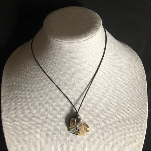 Murano Glass Heart Black & White with Gold, Silver, and Copper Crackle Glaze - Picture 3 of 12